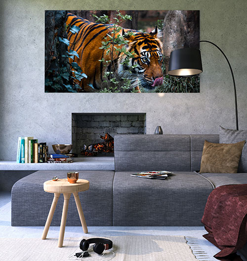 Example canvas art work of a Tiger on the hunt