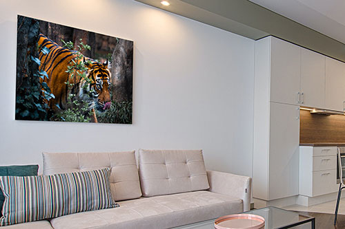 Example canvas art work of a Tiger on the hunt
